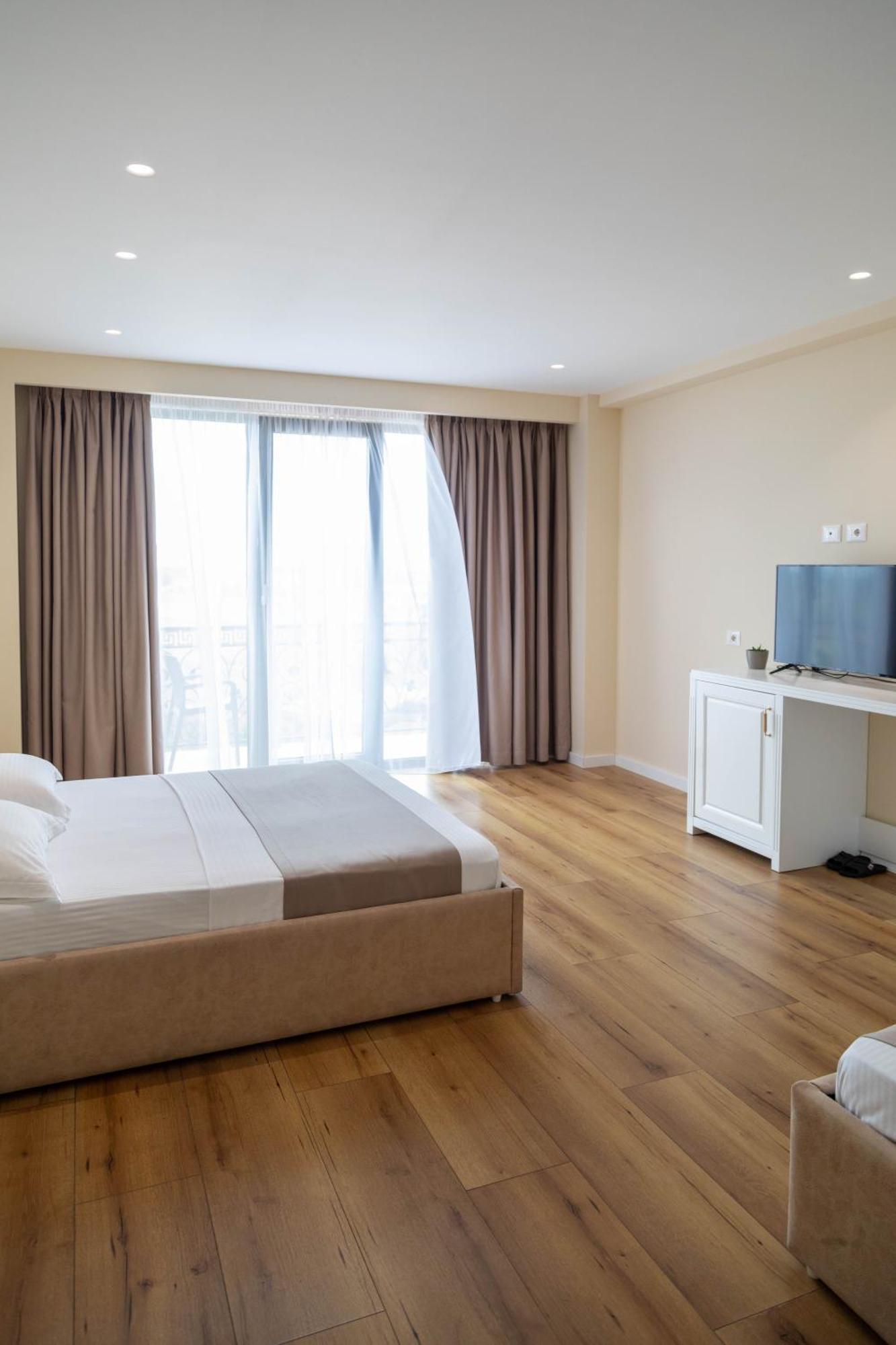 Te Aldo Hotel Kuraten Экстерьер фото